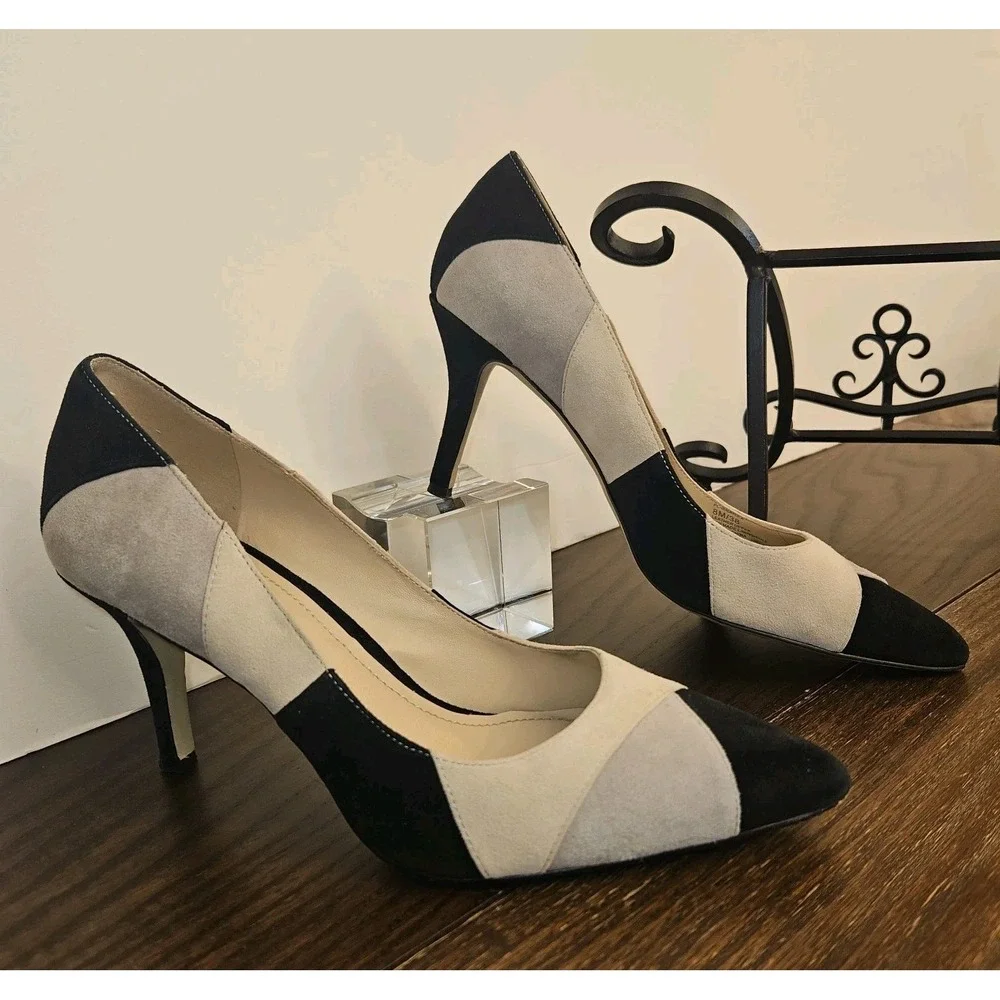 BCBGeneration Womens 8M Suede Patchwork Pumps Black Gray Cream Pointed Toe— Chic